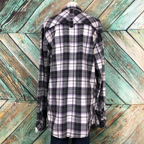 C2 - Buckle Black Button Down LS Athletic Fit -  XL - Picture 4 of 8